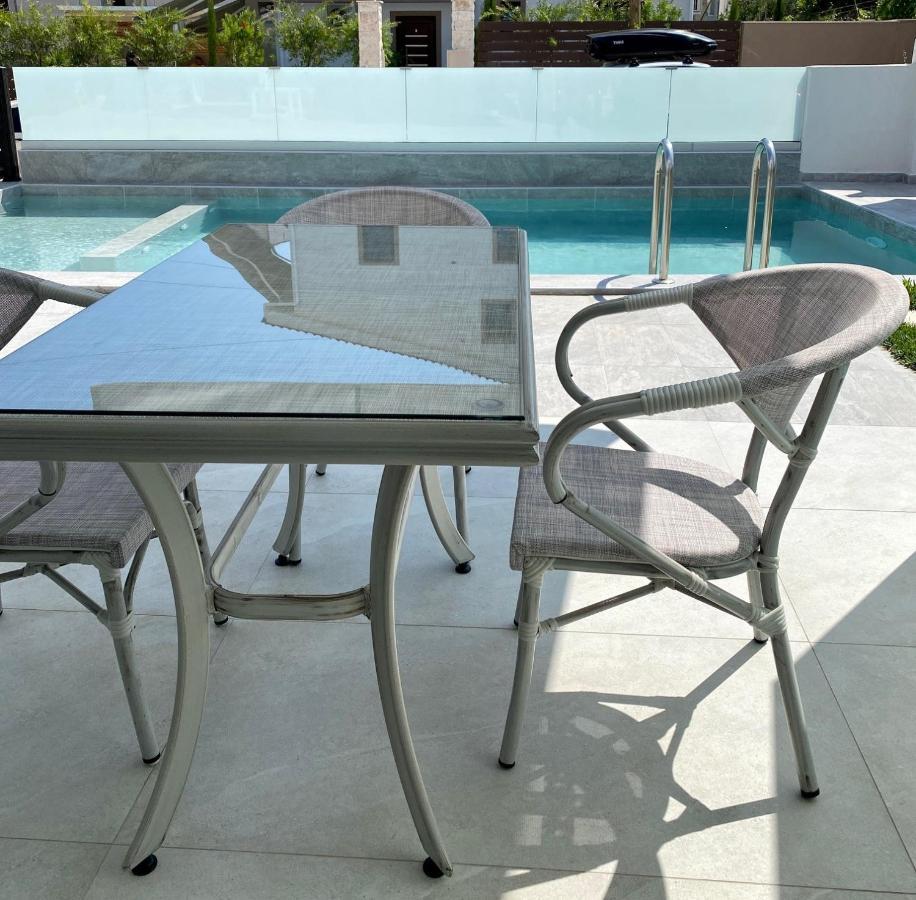 דירות ניקיטי Interni Luxury Living מראה חיצוני תמונה