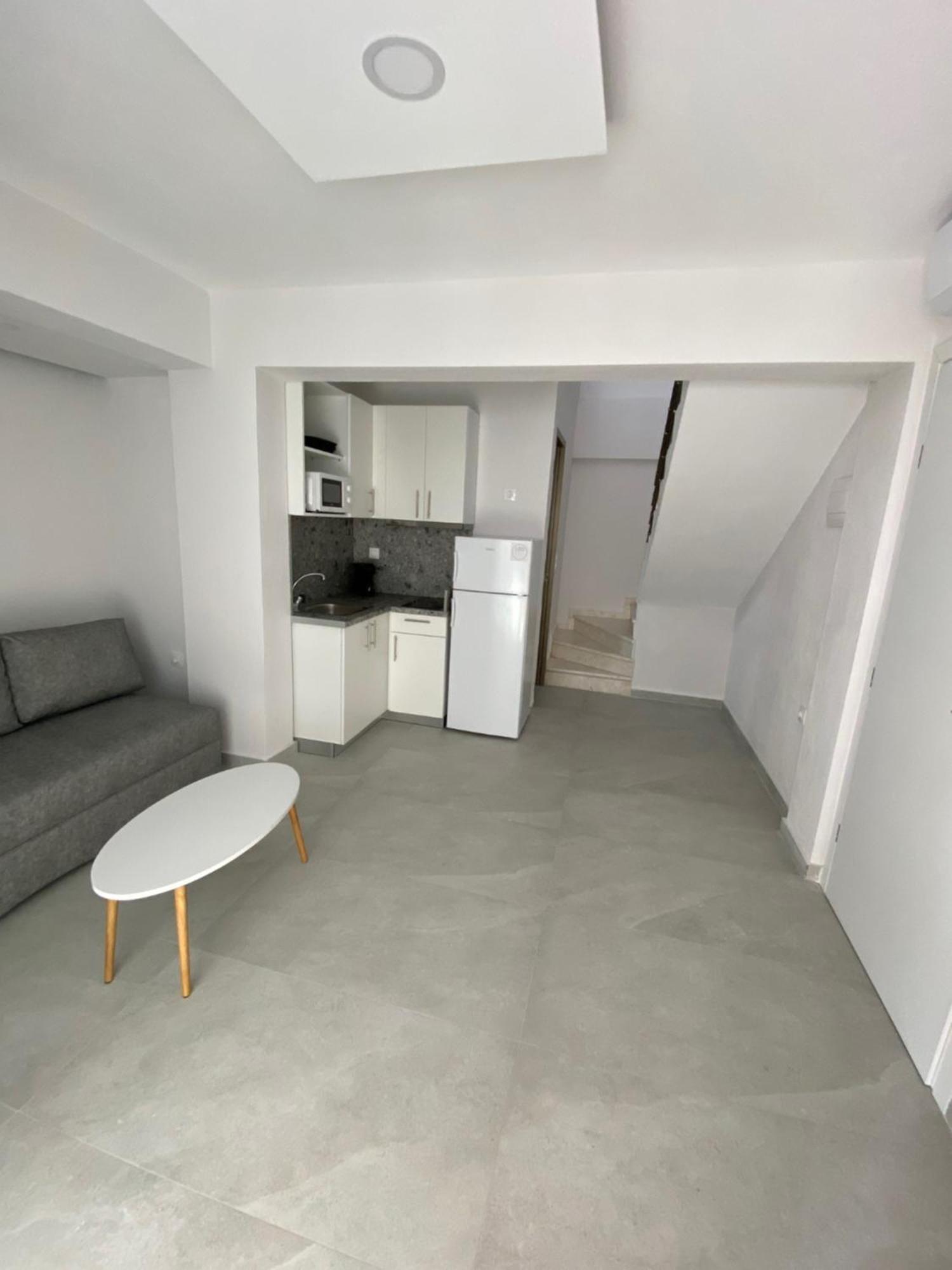 דירות ניקיטי Interni Luxury Living מראה חיצוני תמונה