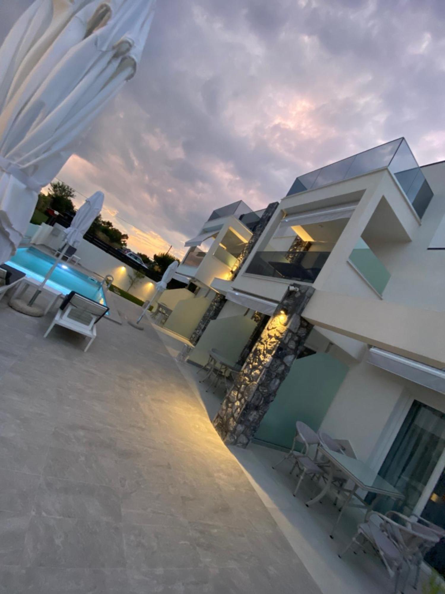 דירות ניקיטי Interni Luxury Living מראה חיצוני תמונה