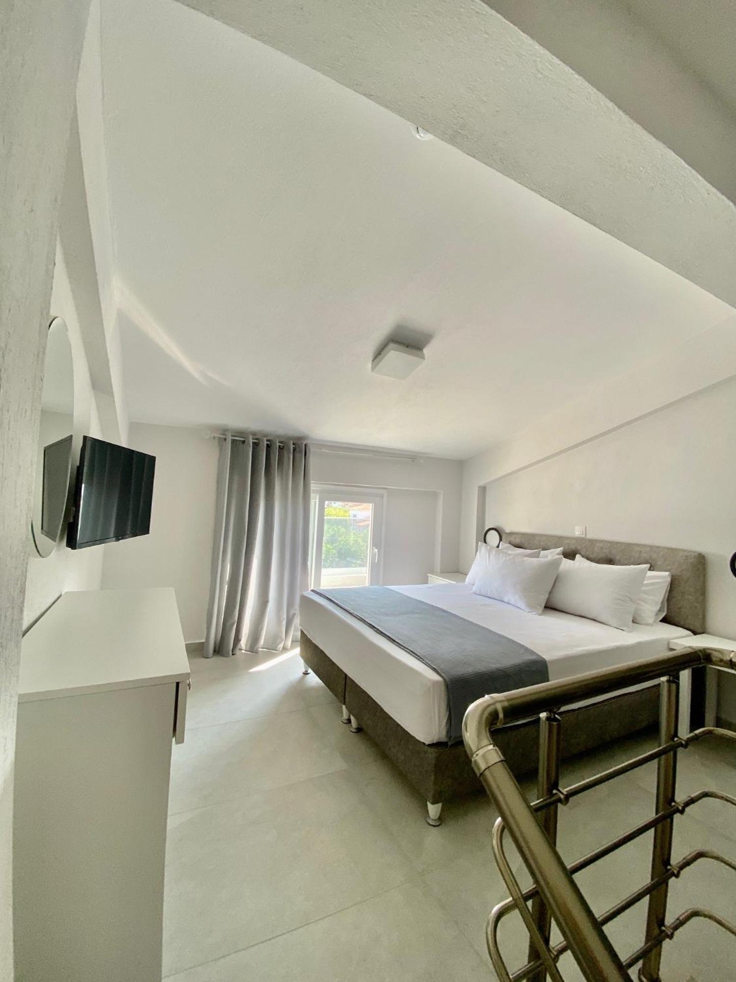 דירות ניקיטי Interni Luxury Living מראה חיצוני תמונה