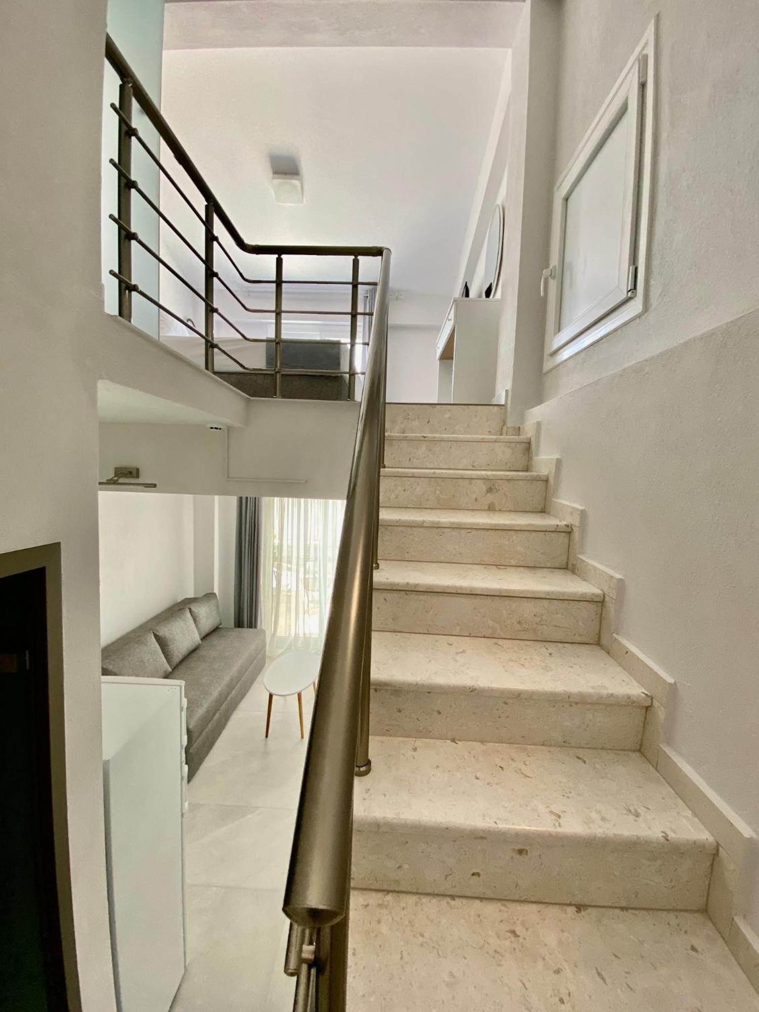 דירות ניקיטי Interni Luxury Living מראה חיצוני תמונה
