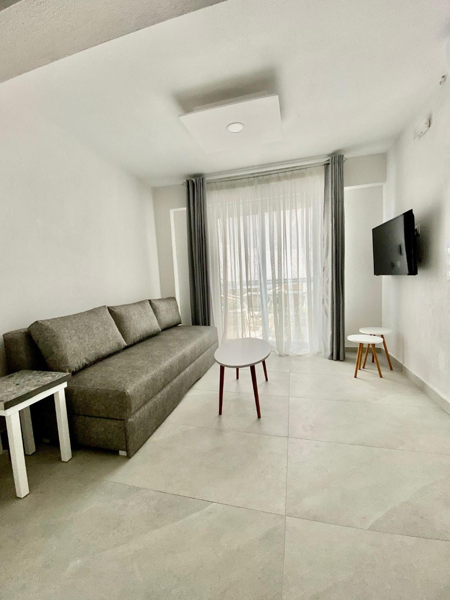 דירות ניקיטי Interni Luxury Living מראה חיצוני תמונה